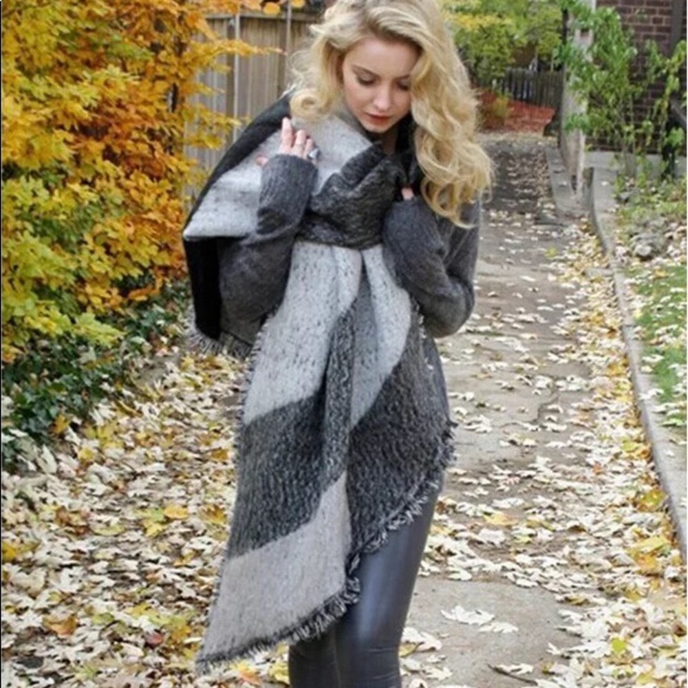52 Soft Oversized Poncho Shawl Plaid Fringe Sweater Scarf Multicolor Big Blanket